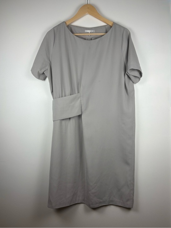 OAK + FORT Dresses & Skirts - OAK + FORT Women’s Taupe Gray Short Sleeve Midi Dress Minimalist Size Large